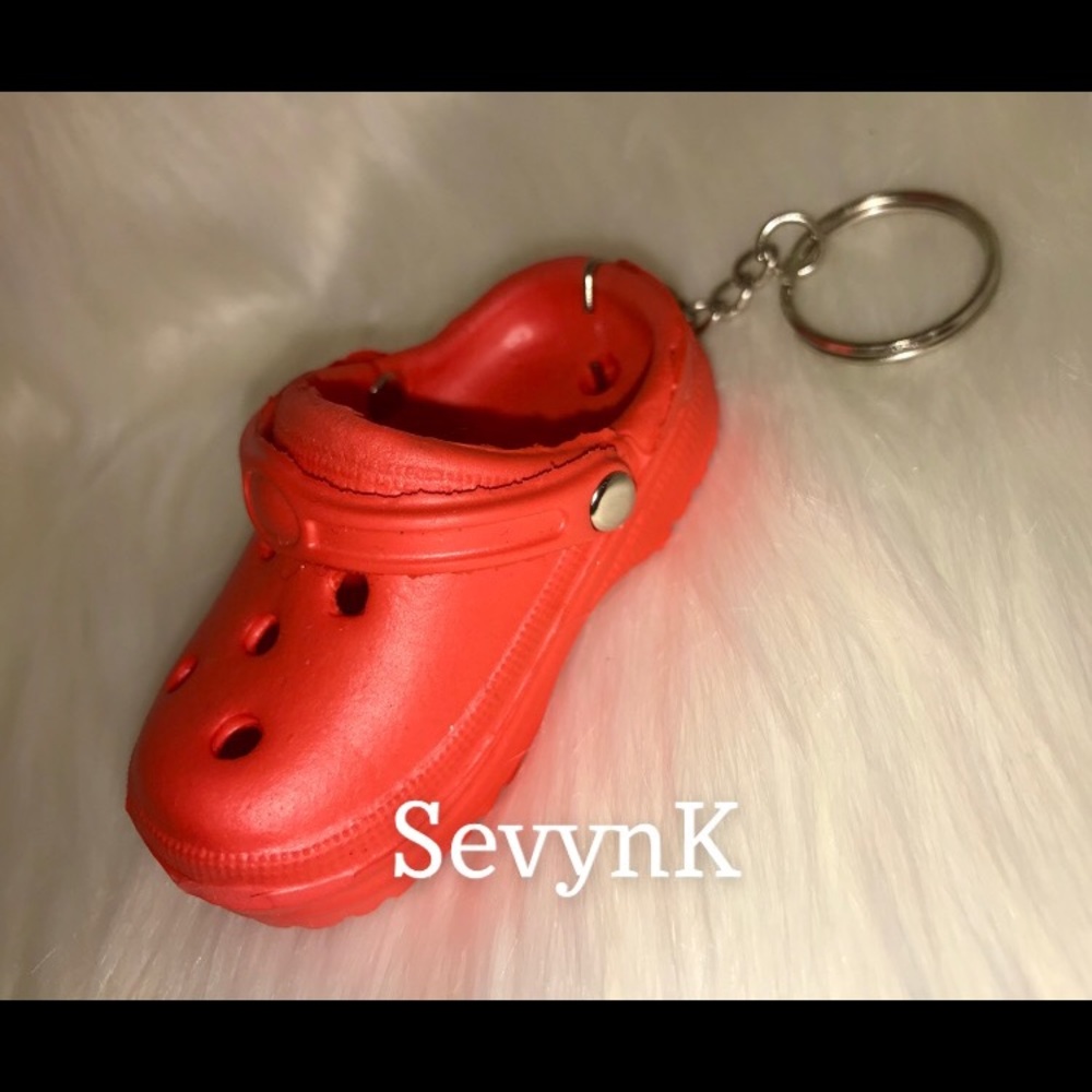 mini croc keychains - Picture 2 of 4